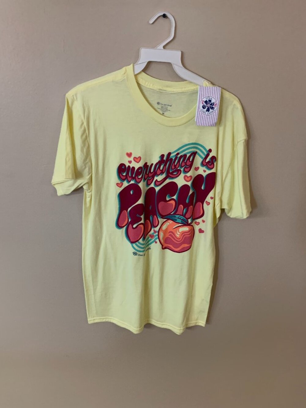 ITSA GIRL THING Tee Shirt  Size-M  NWT